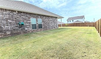 1070 Pink Lady Pl, Bentonville, AR 72712