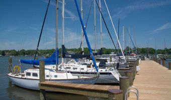 503 BEACH Dr, Annapolis, MD 21403
