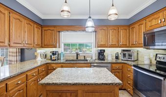 305 Brandon Dr, Beebe, AR 72012
