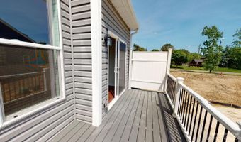 2704 S Spurway Dr, Ann Arbor, MI 48105