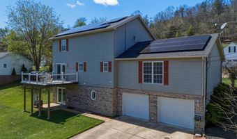 42 Regal Oaks, Barboursville, WV 25504