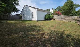 1306 Cresent St, Bentonville, AR 72712