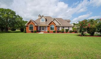 605 Plantation Dr, Adel, GA 31620