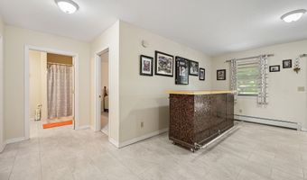 13 Queen St, Barre, VT 05641