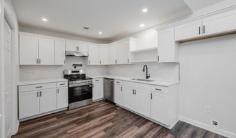 232 SILVERSTONE Ln, Alabaster, AL 35007
