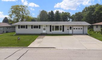 210 E GREENFIELD Ave, Algoma, WI 54201