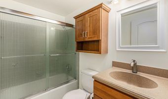 21180 Armada Rdg, Armada, MI 48005
