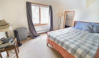 15 Grace Ct, Bangor, ME 04401