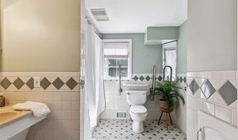 3 Indigo Rd, Barrington, RI 02806