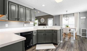 108 Brightleaf Ct, Archdale, NC 27263