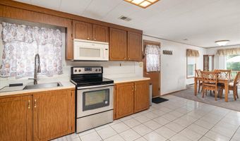 2005 LELAND Ave, Baltimore, MD 21220