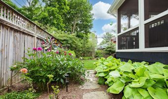 1303 S Forest Ave, Ann Arbor, MI 48104