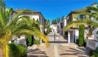 566 S 2nd Ave, Arcadia, CA 91006