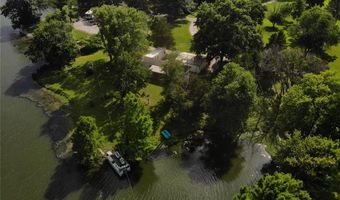 8360 Club Ln, Alma, IL 62807