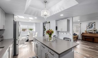 4716 Berkshire Ct, Boulder, CO 80301