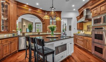 4075 NW CAMALA Dr, Albany, OR 97321
