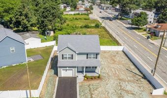 7 Betsey Williams Dr, Warwick, RI 02889