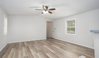 17077 Lawrence 1224, Aurora, MO 65605
