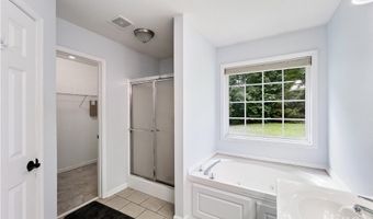 210 Lexington Cir, Athens, GA 30605
