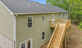 201 CREEK VALLEY Dr, Basye, VA 22810