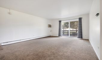 2214 S Goebbert Rd 178, Arlington Heights, IL 60005