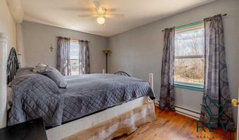 15 Arrowhead Dr, Cody, WY 82414