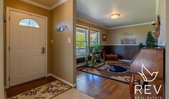14 Beacon Dr, Cody, WY 82414