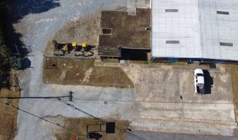 2190 Cherokee Rd, Alexander City, AL 35010