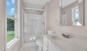 240 Bunnell Ave, Bayville, NJ 08721