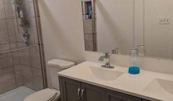 306 E Ludlow Dr Apt B, Avondale, AZ 85323