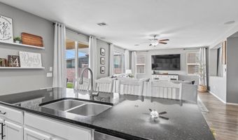 945 W Calle Sauce Blanco, Sahuarita, AZ 85629