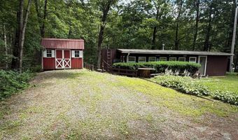 137 Sherwood Dr, Becket, MA 01223