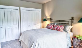 4274 Evergreen Rd 14, Adrian, MI 49221