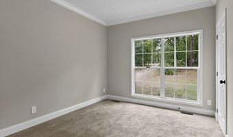 988 Stubby Oaks Rd, Aberdeen, NC 28315