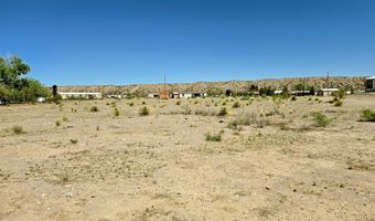 17 Seco Rd, Caballo, NM 87931