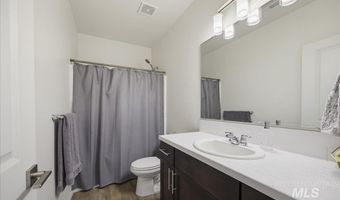 1511 Yellowstone St, Caldwell, ID 83607