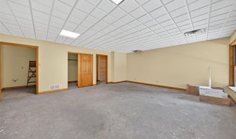 1074 Boone Woods Trl, Augusta, MO 63332