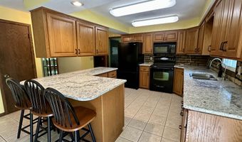 7051 WOODLAND Ln, Amherst, WI 54406
