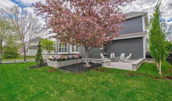 4891 159th St W, Apple Valley, MN 55124