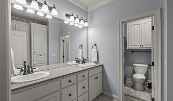 208 Kitty Hawk Cir, Brandon, MS 39047