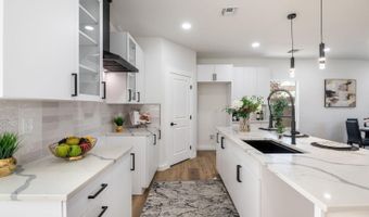 2105 New York Ave SW, Albuquerque, NM 87104