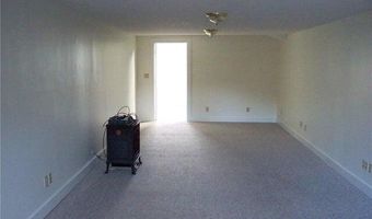 230 Searsport Ave, Belfast, ME 04915