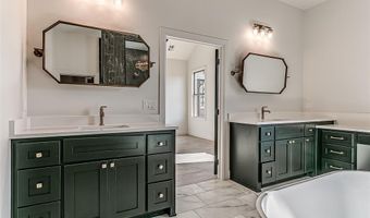12800 Hidden Trl, Arcadia, OK 73007
