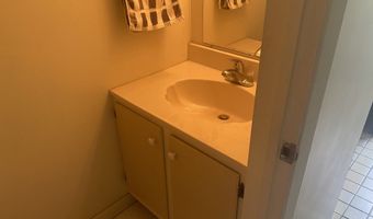 97-99 Park Ave 72, Danbury, CT 06810
