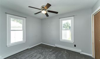 106 SW Commerce St, Adams, MN 55909