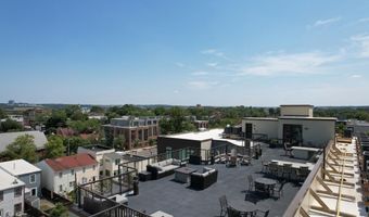 701 N HENRY St 213, Alexandria, VA 22314