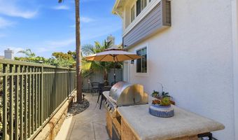 6878 Tradewinds Dr, Carlsbad, CA 92011