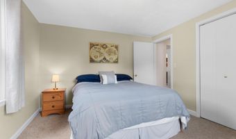 1525 N OUTAGAMIE St, Appleton, WI 54914