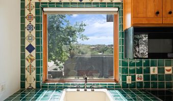 8320 E Concho Ln, Carefree, AZ 85377