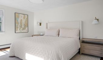 320 Stone Ridge Dr, East Greenwich, RI 02818